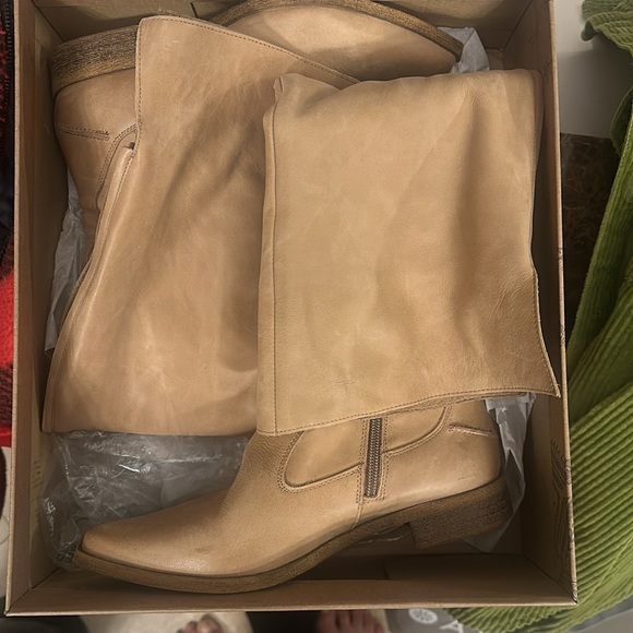 Beautiful leather over the knee boots by Free People - Picture 7 of 11